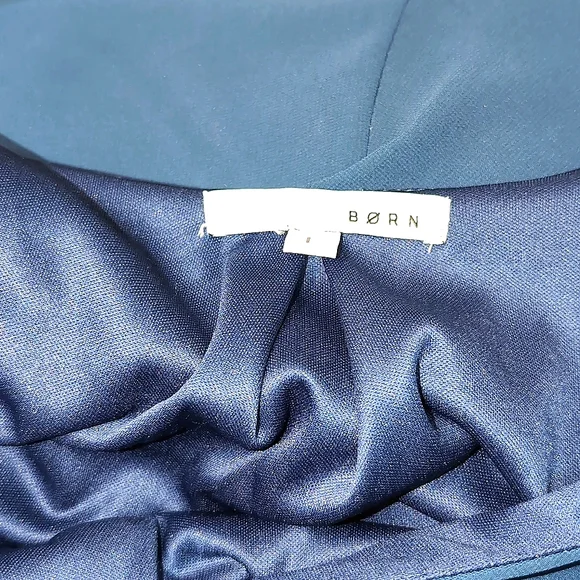 Women's Elegant Navy Blue Maxi Dress - Picture 8 of 11